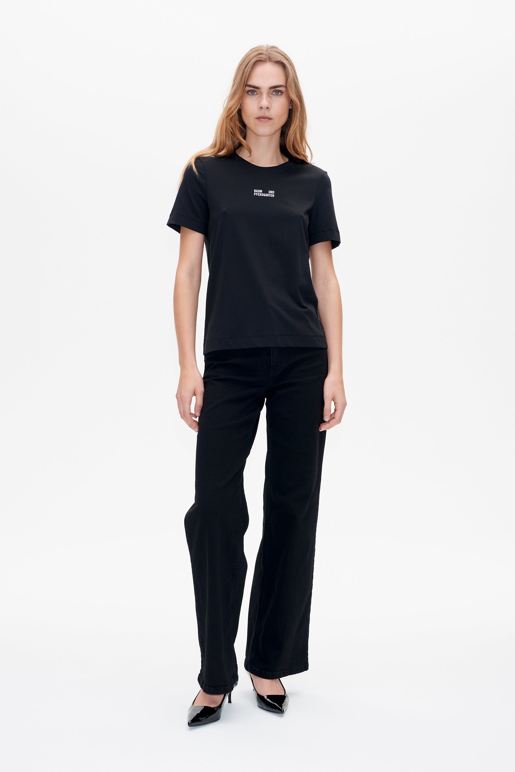 22137_9999_Lookfront.jpg mediefil