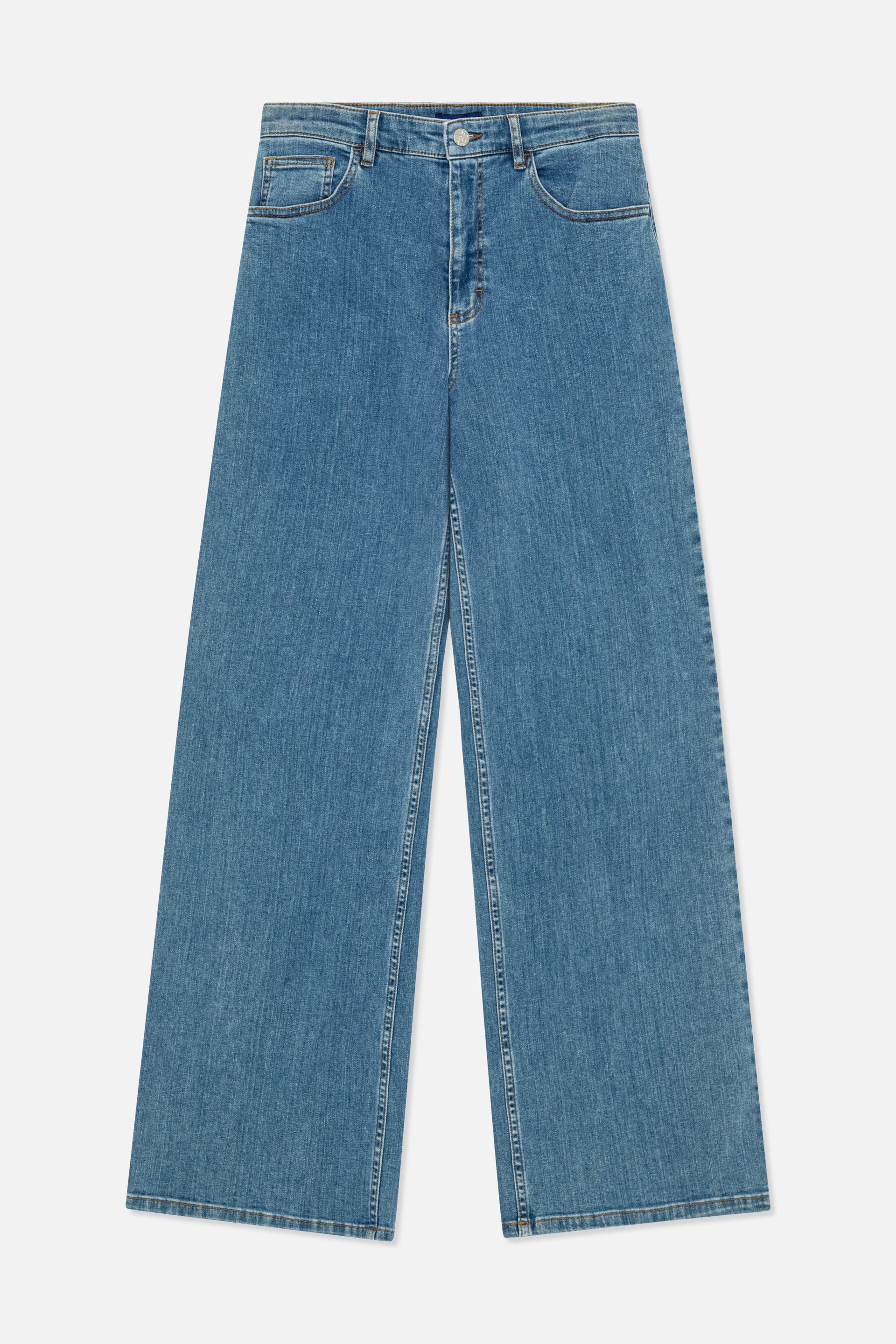 23443_7102_4.jpg media file