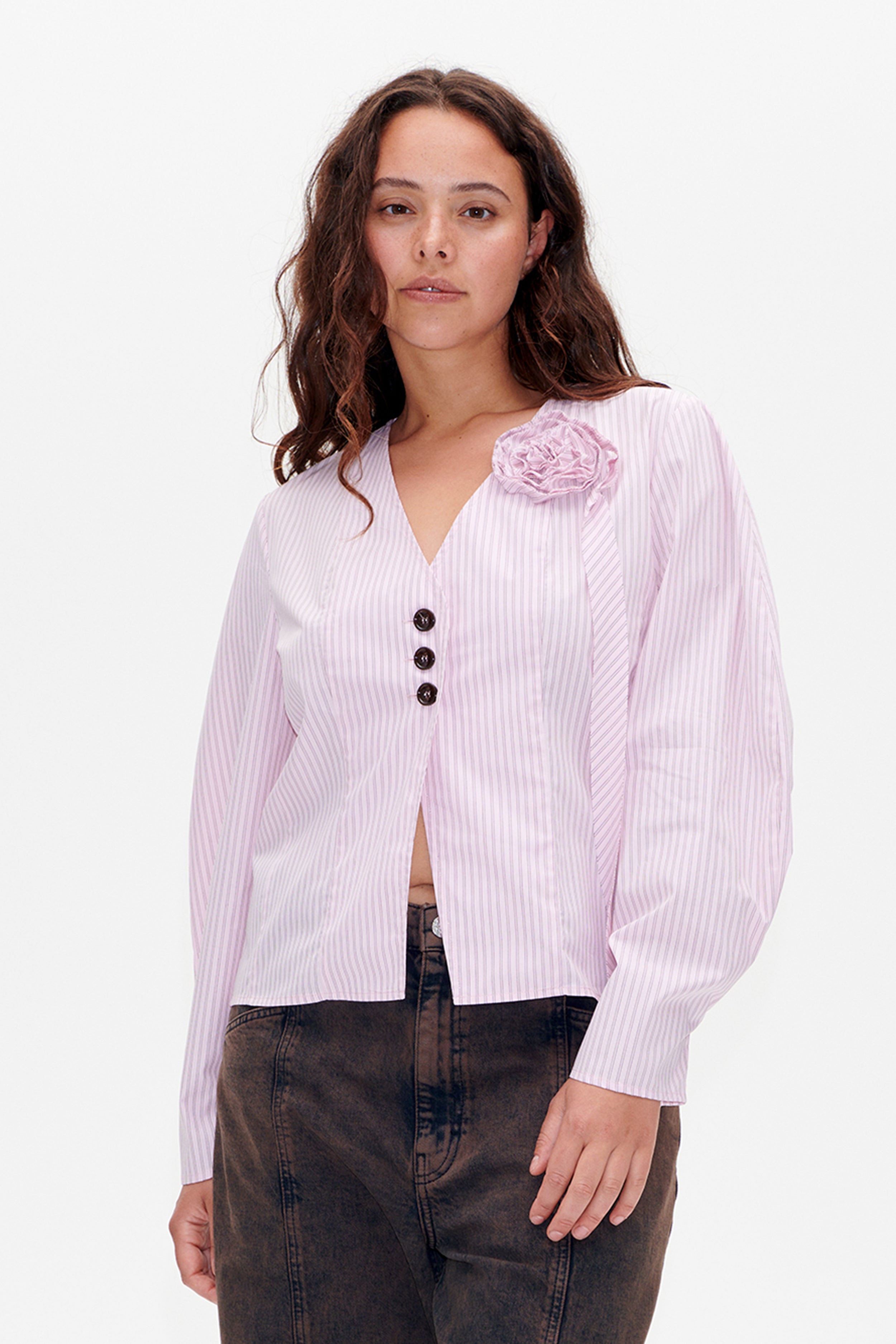 23994_2174_DETAIL.png media file