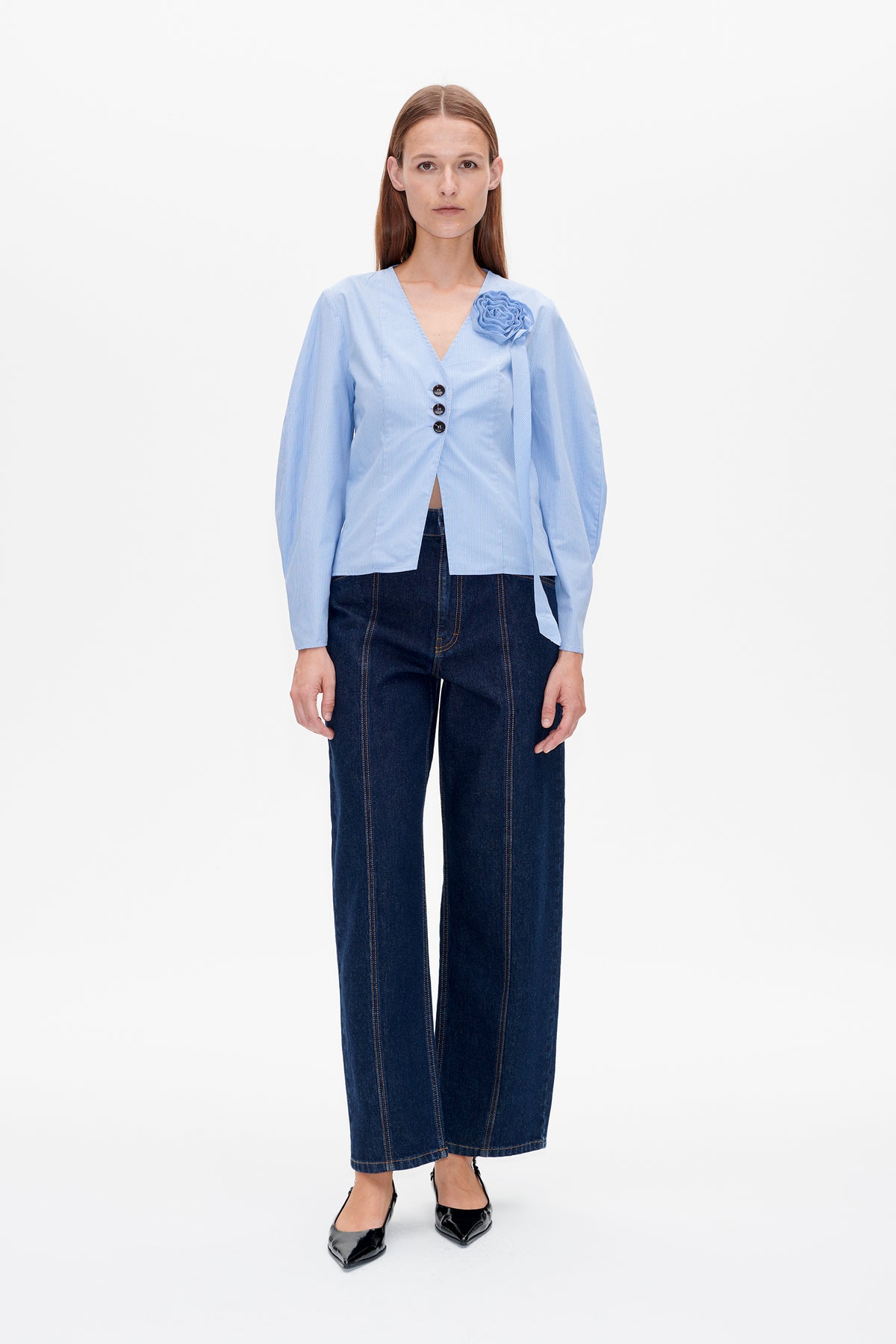 23994_7439_Lookfront.jpg mediefil