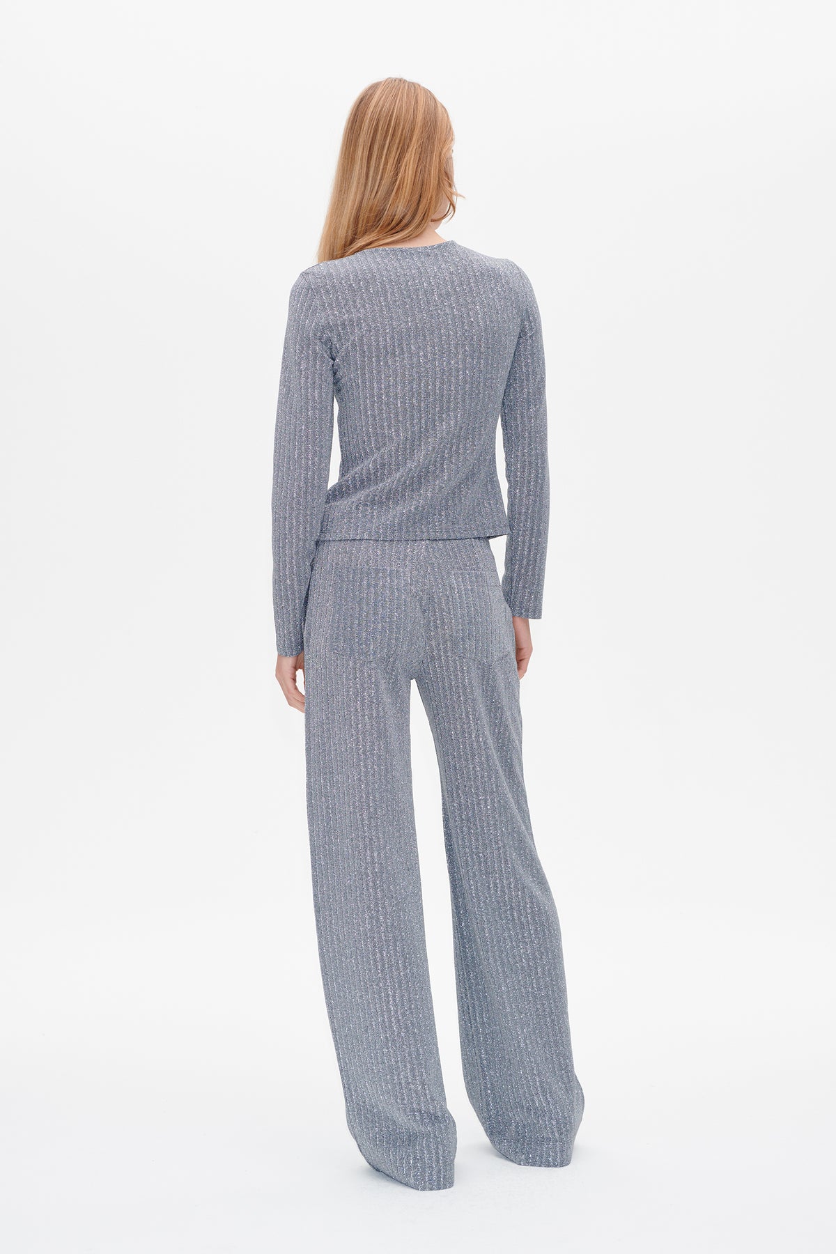 24008_5841_Lookfront.jpg mediefil