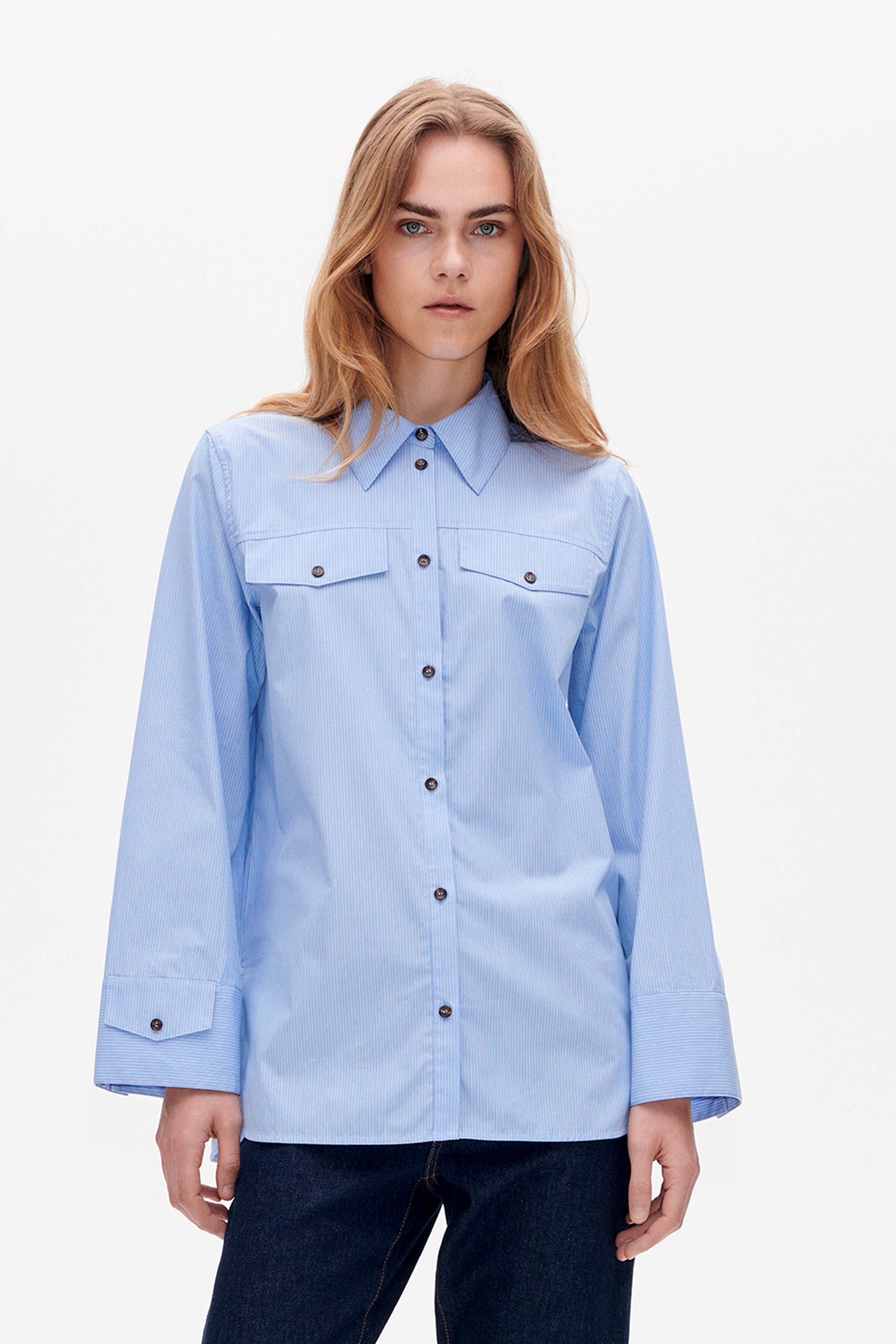 24027_7439_DETAIL.jpg media file