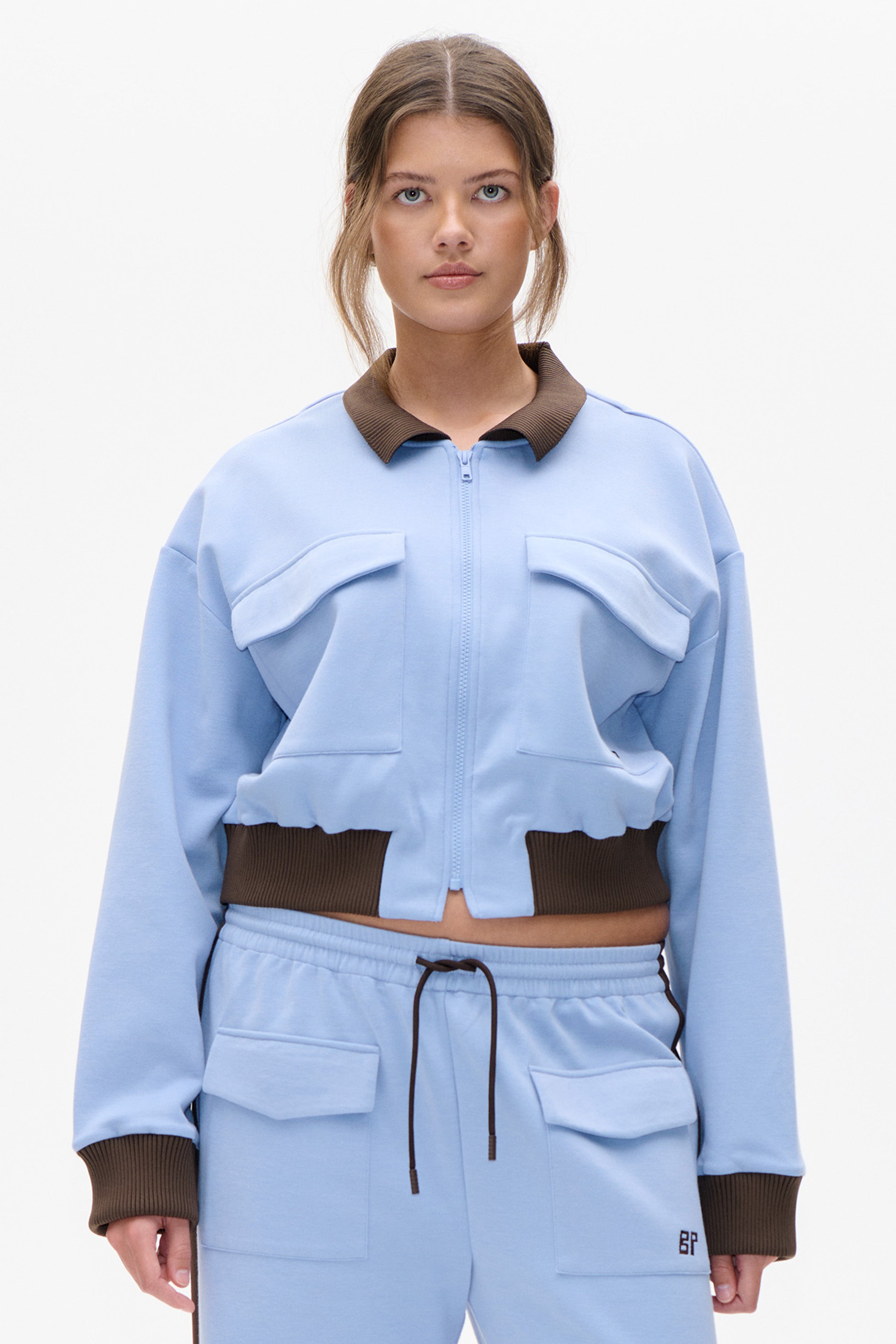 24274_7826_DETAIL.jpg media file