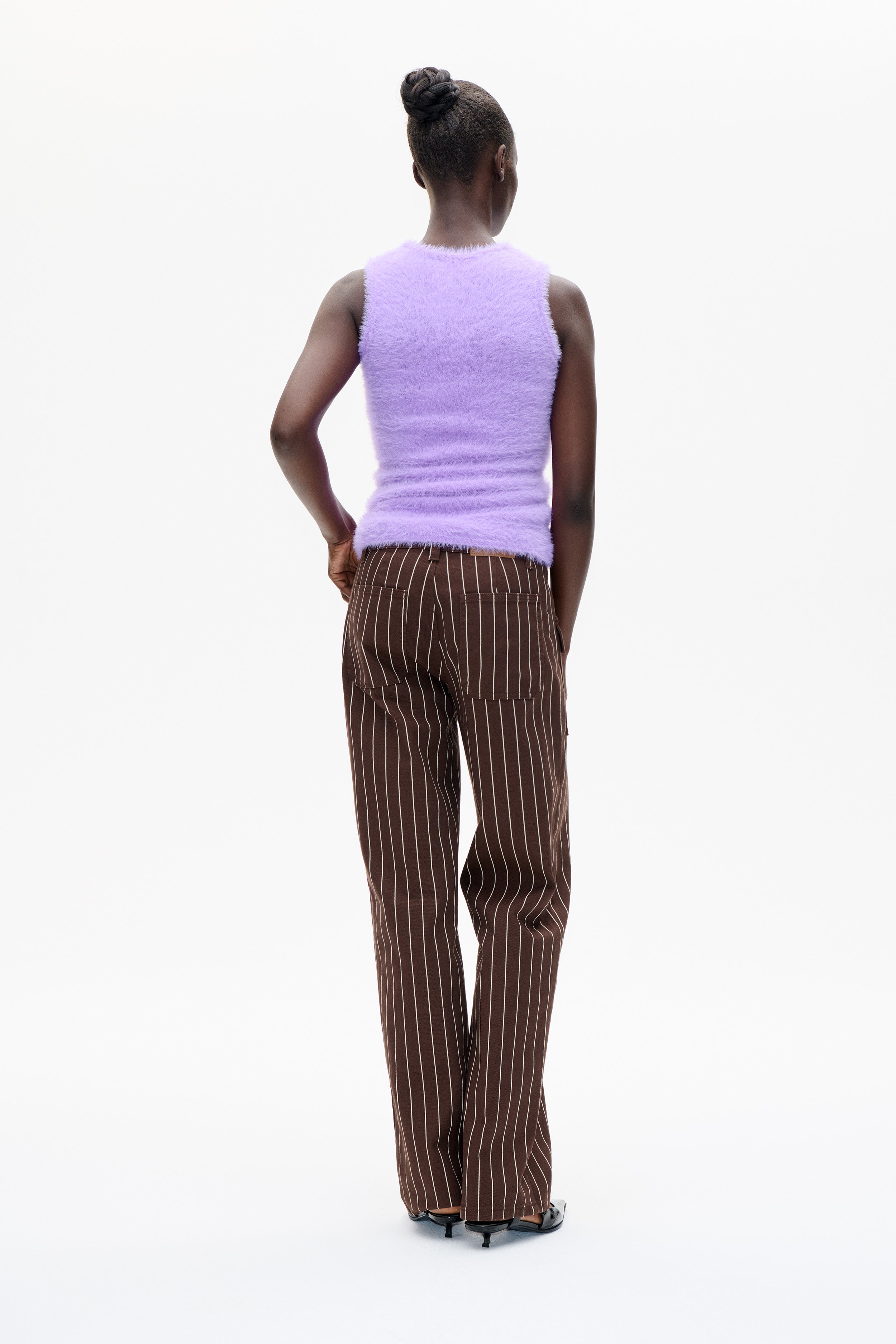 24300_6110_2.jpg media file