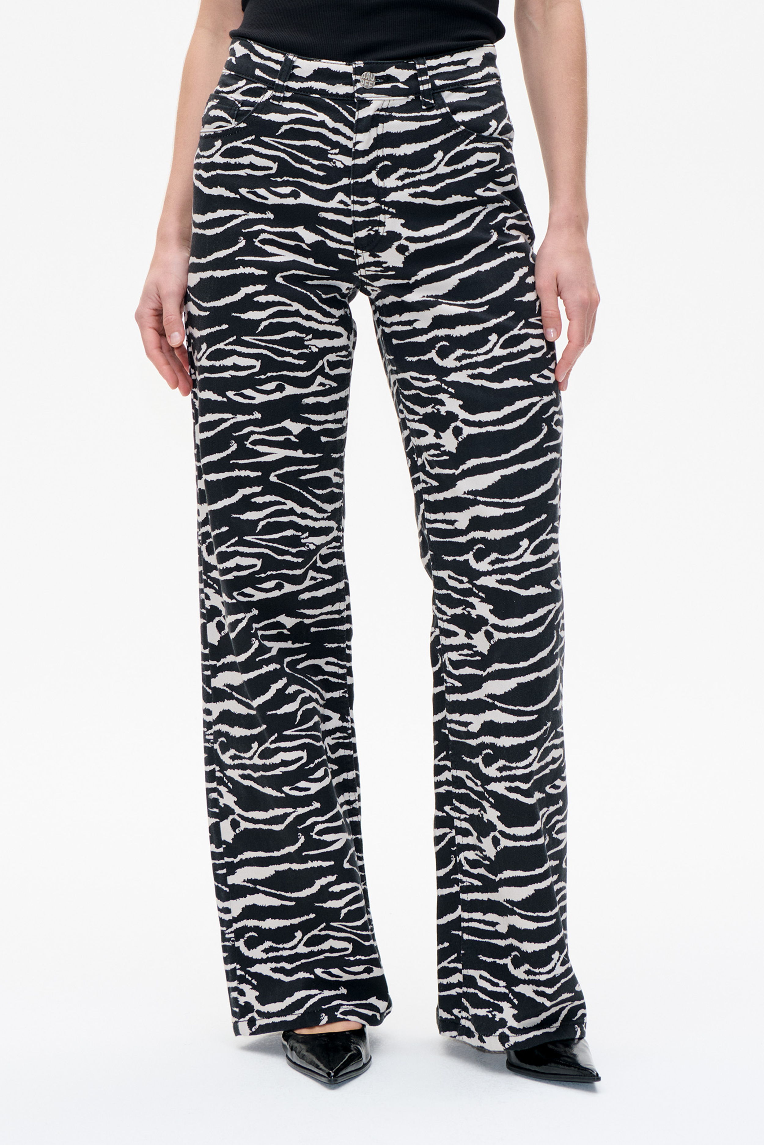 NICETTE PANTS | Black Whisper Zebra