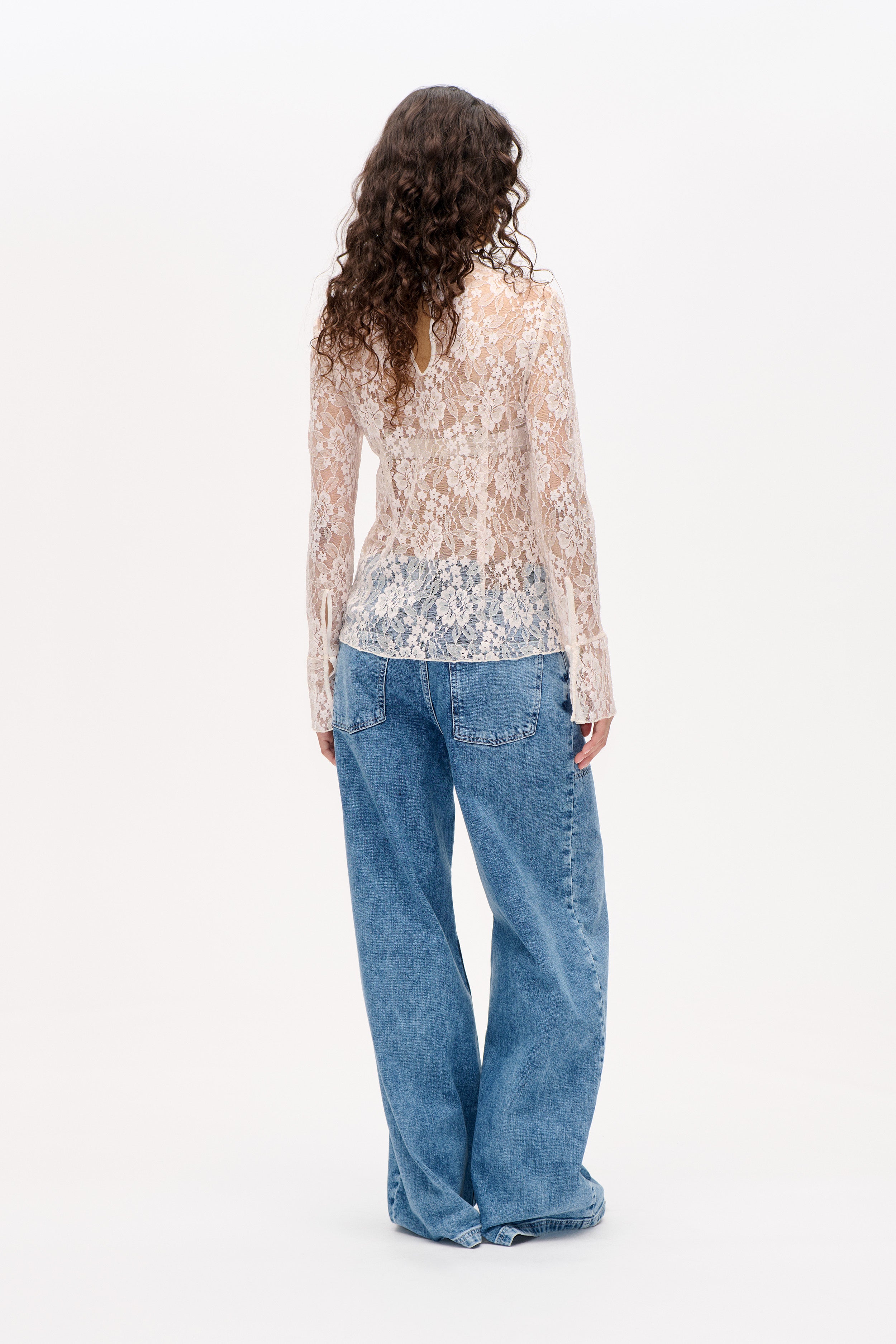 24403_1138_2.jpg media file