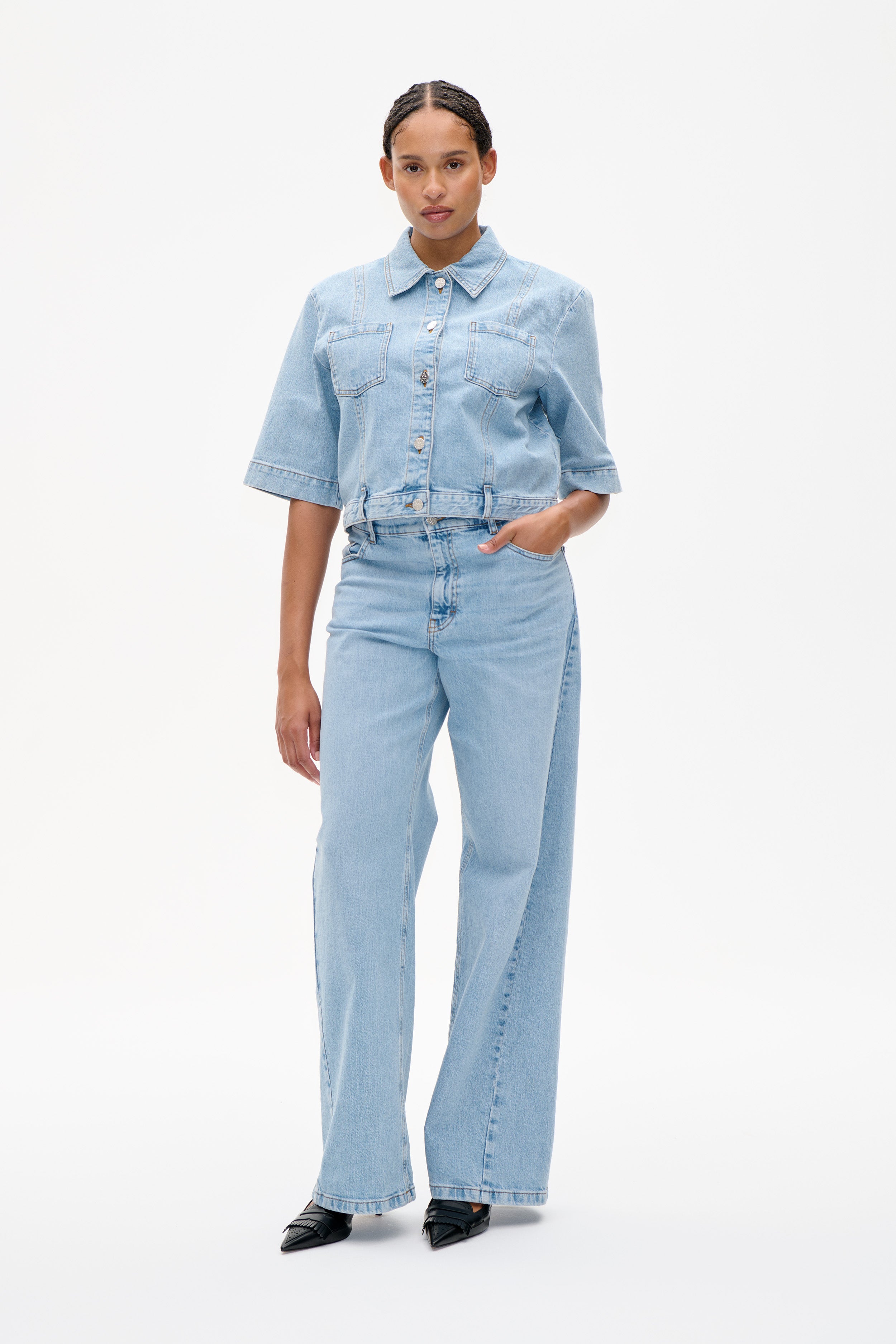 24712_7348_1.jpg media file