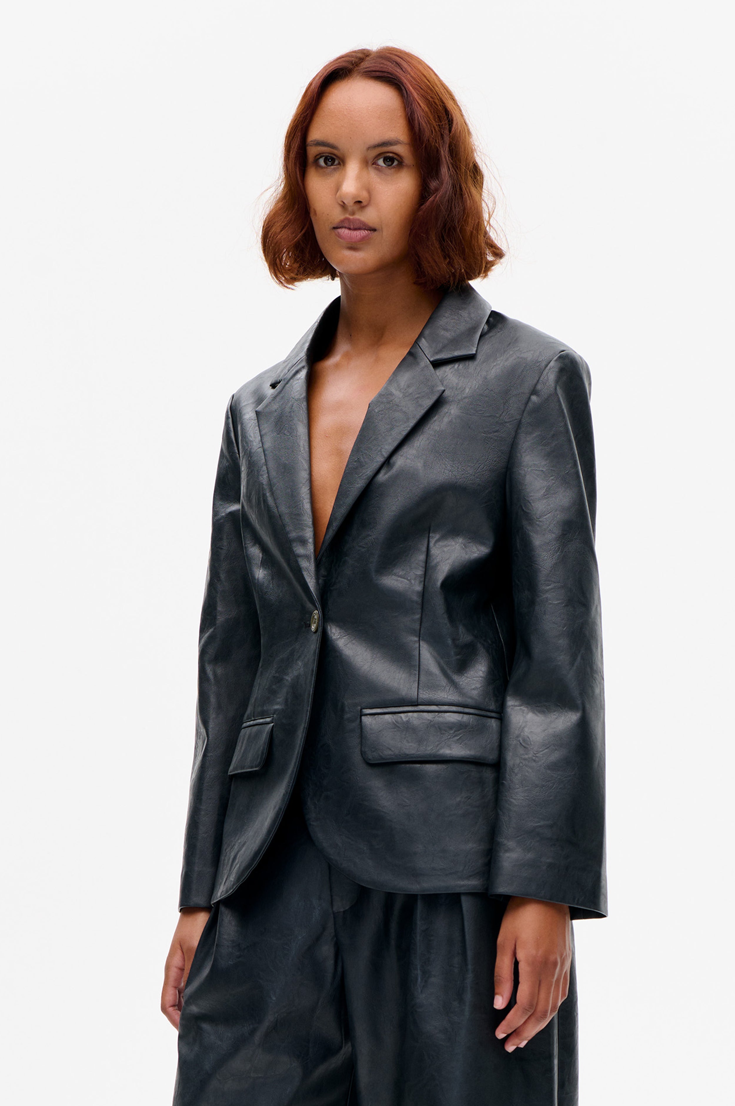 24753_7051_DETAIL.png media file