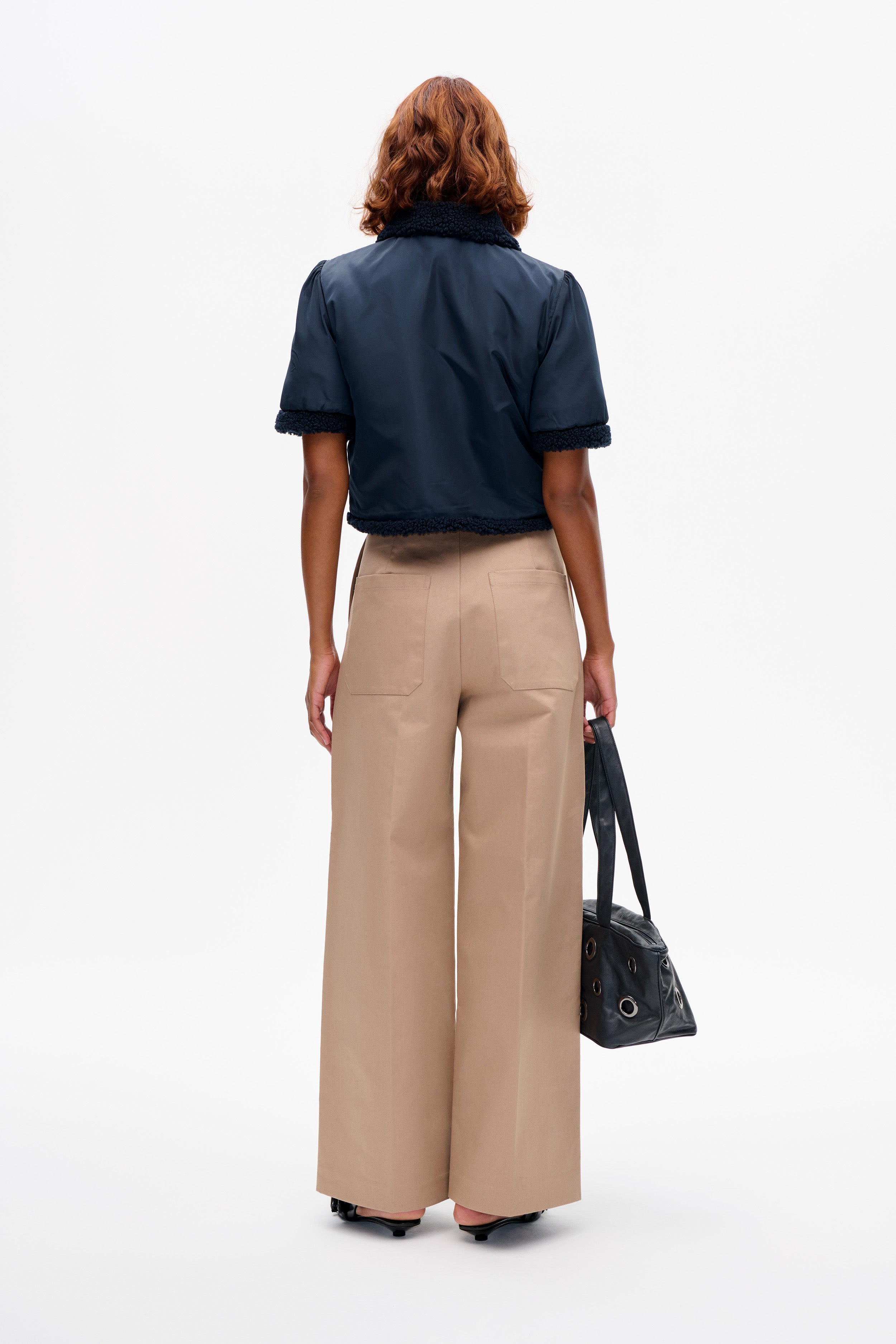 24767_7821_2.jpg media file