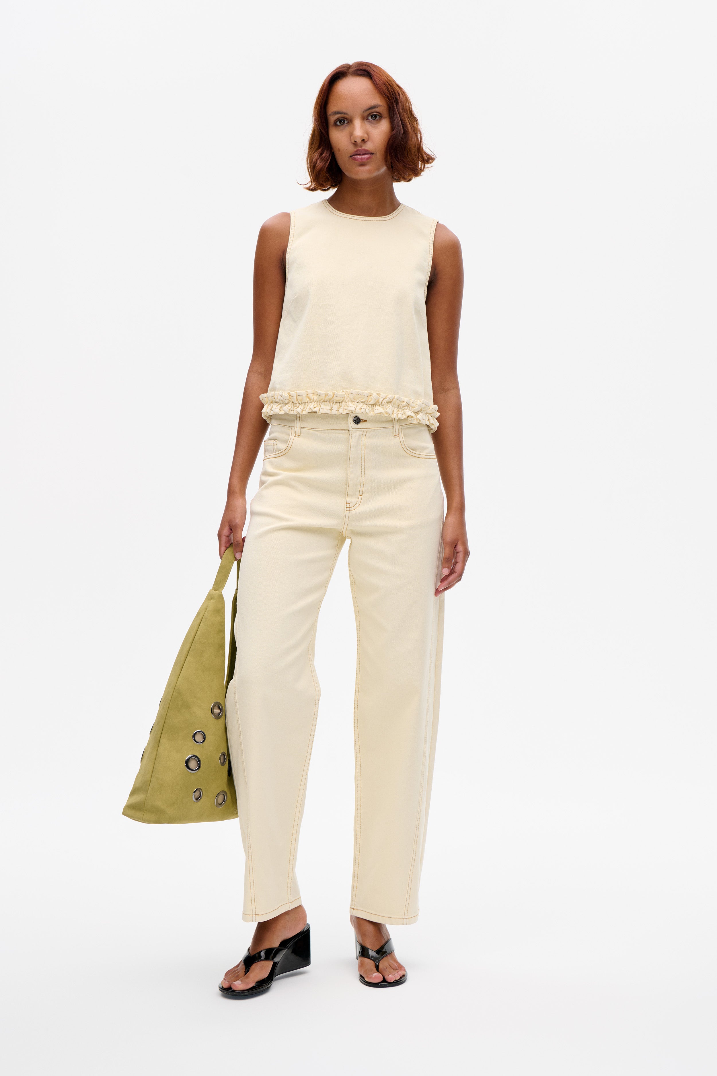 24807_3076_1.jpg media file