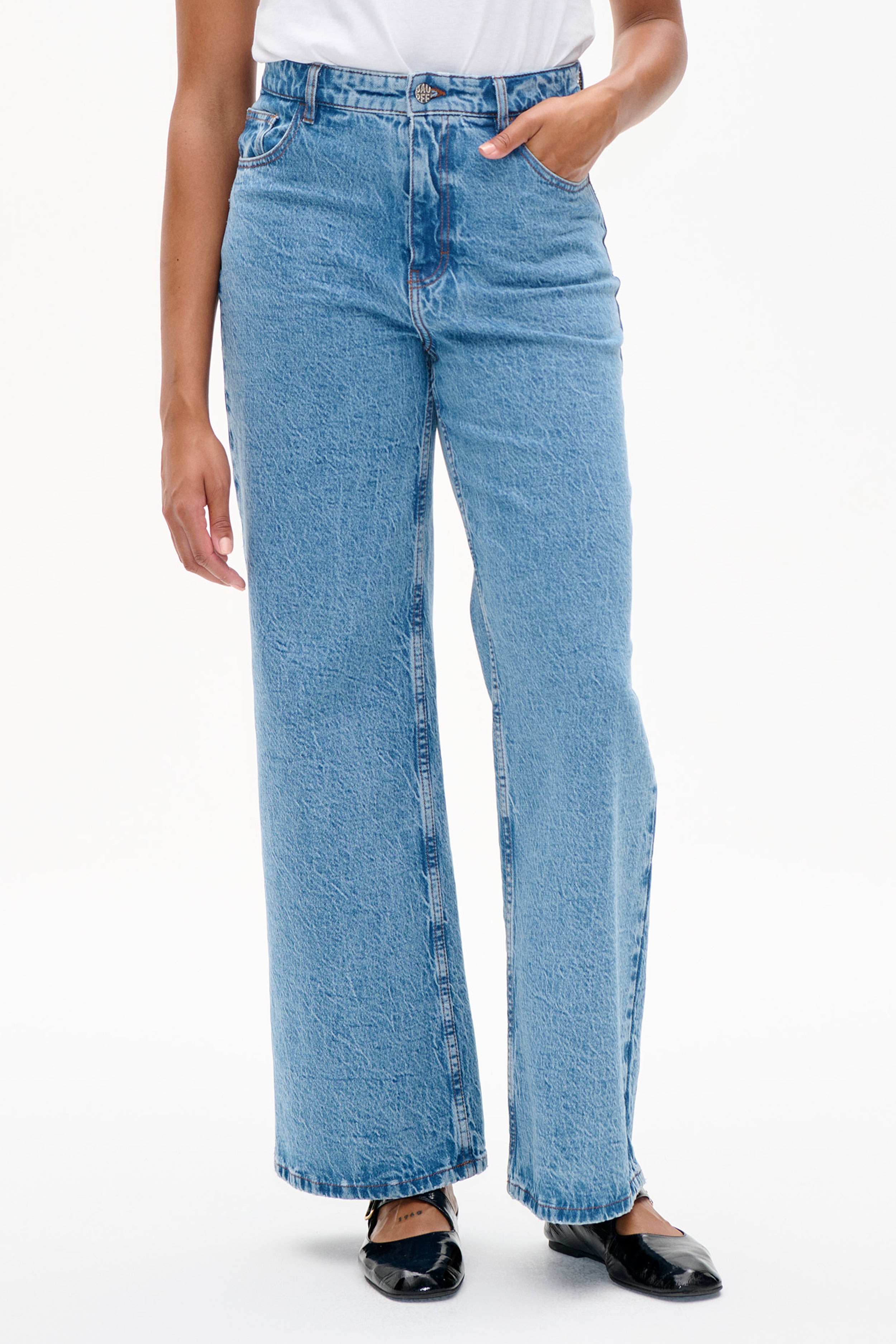 24871_7569_DETAIL.png media file