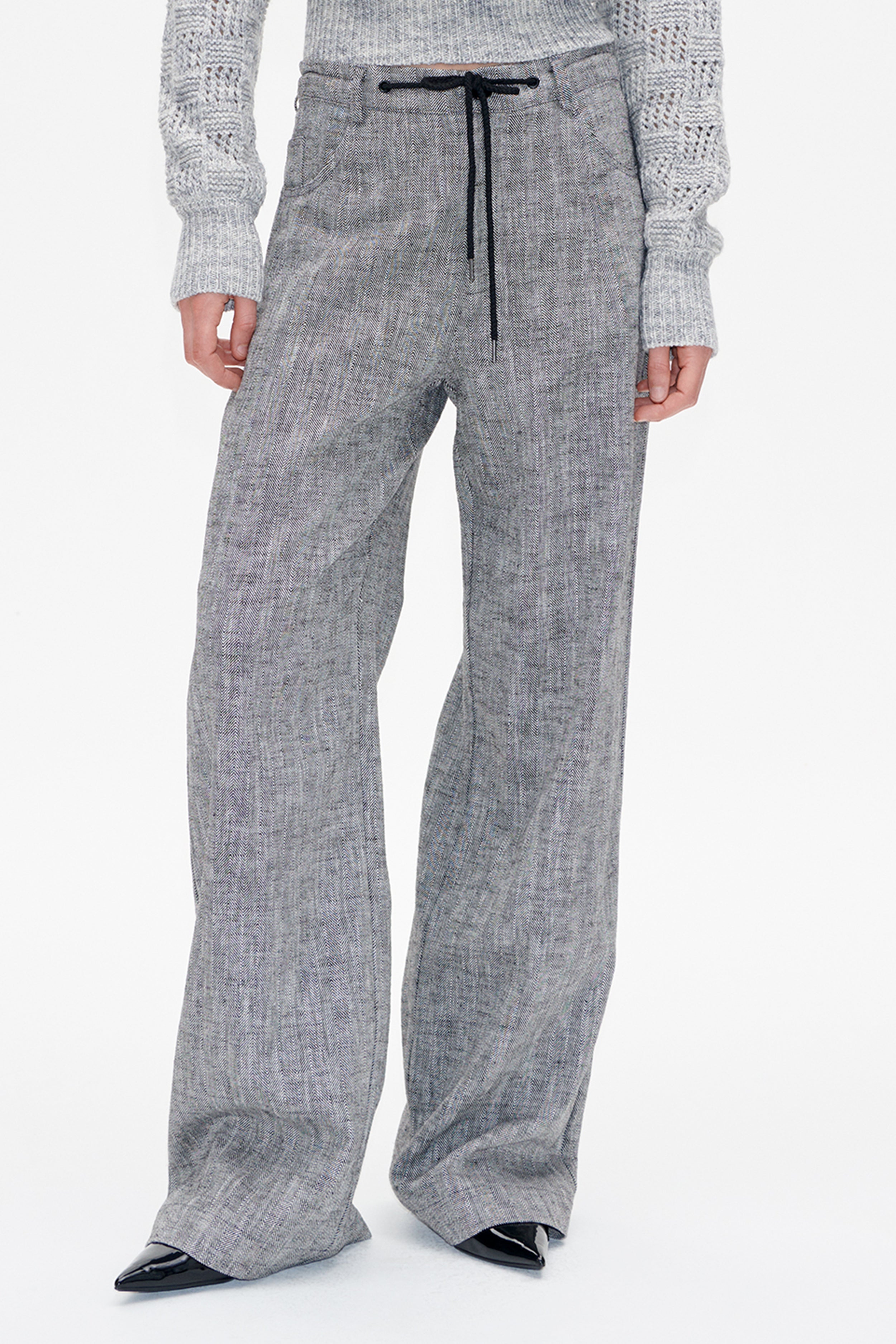 23945_9889_DETAIL.png media file