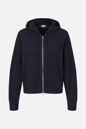 24667_7050_4.jpg media file