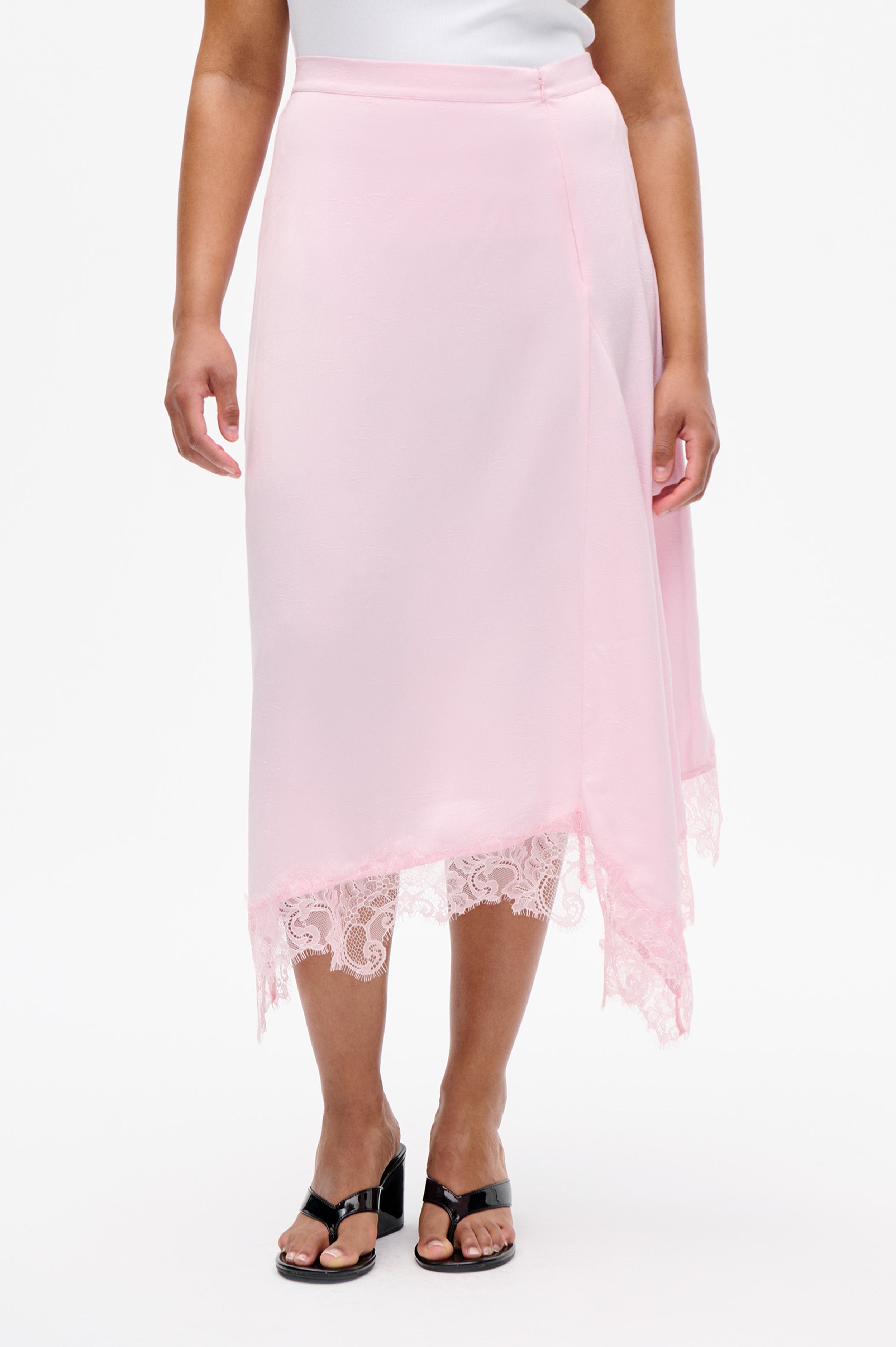 24844_1356_DETAIL.png media file